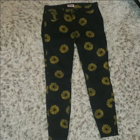 NEW Guess Black Sunflower Skinny Ankle Jeans 24 - Picture 3 of 12